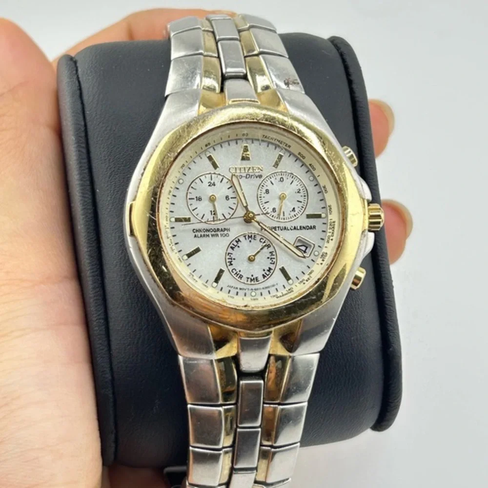 Citizen Eco-Drive E811 Chronograph Perpetual Calendar Two-Tone Men’s Watch 017